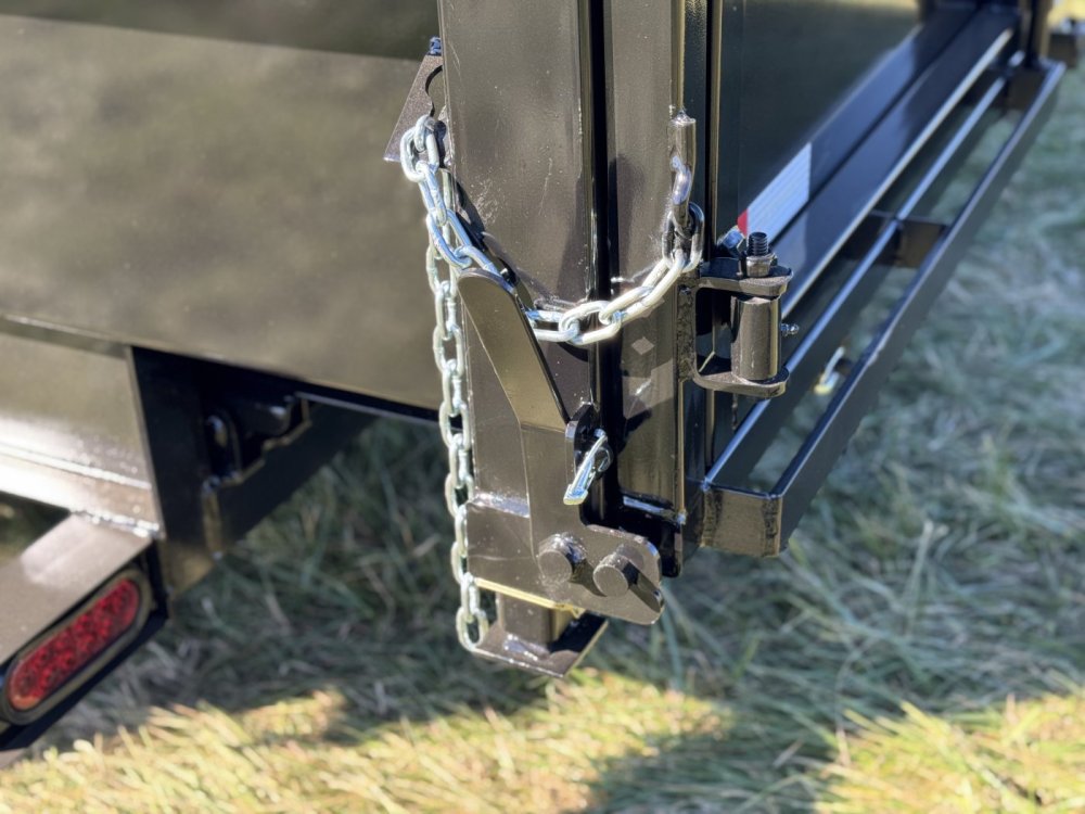 7x16x2 GN Dump Trailer