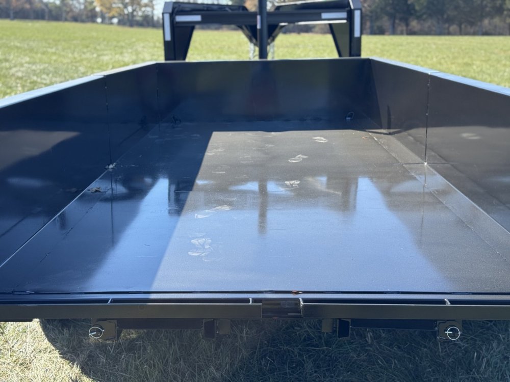 7x16x2 GN Dump Trailer
