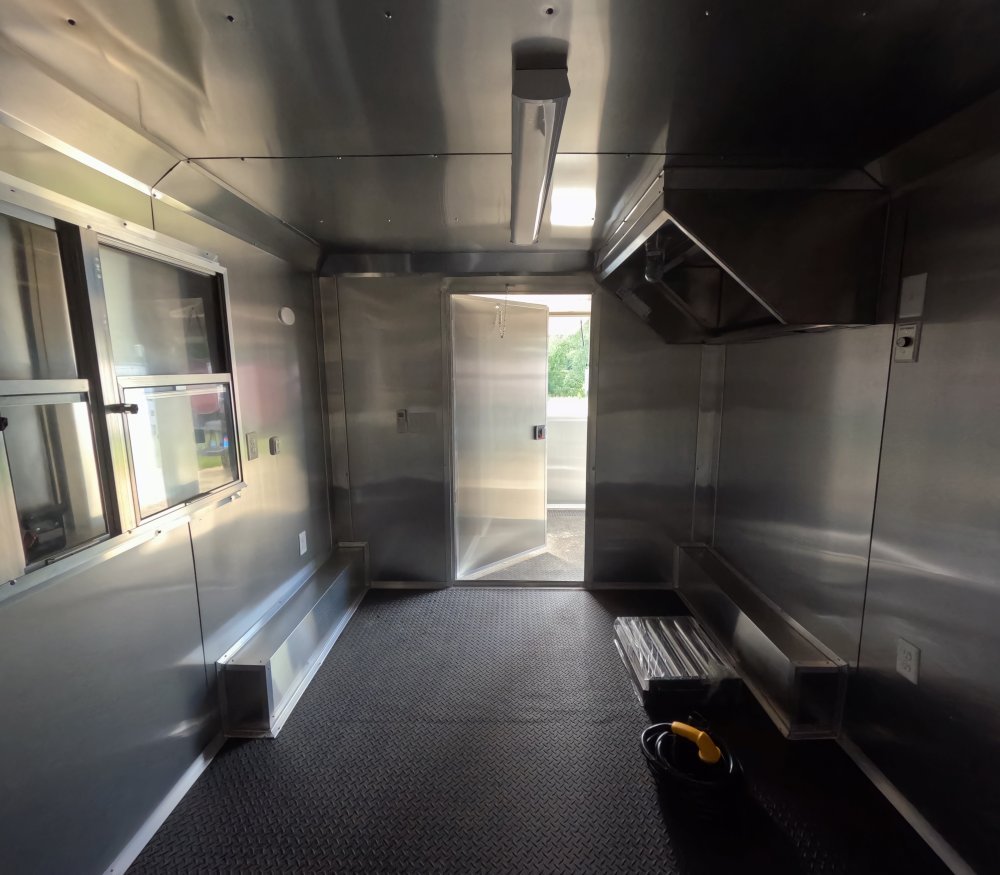 8.5'x16' Quality Cargo Concession